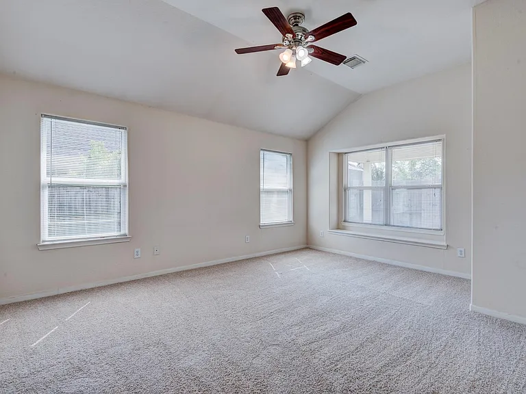 25206 Pepper Ridge Ln — Photo 18