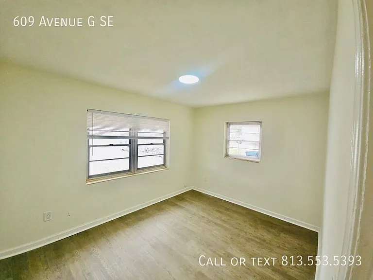 609 Avenue G SE — Photo 28