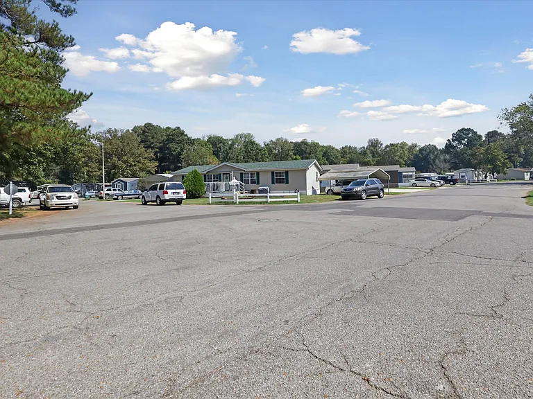 Allentown Park — Photo 42