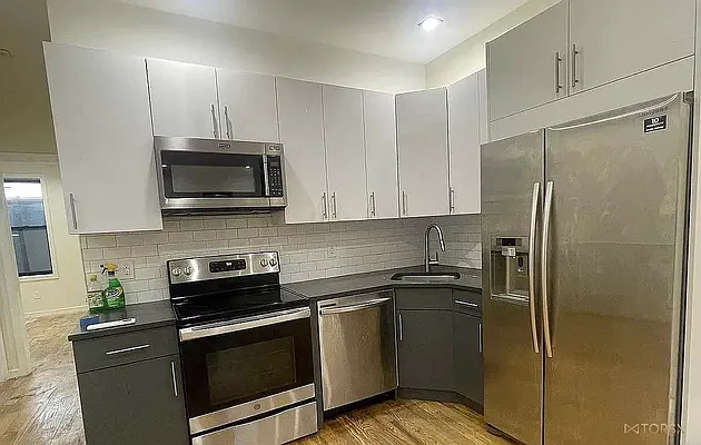 Rented by TorsX Inc | media 2