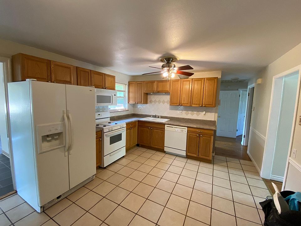 1st image of 10253 Dacey Ct