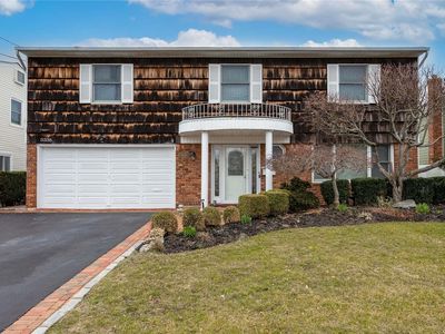 3335 Hewlett Avenue, Merrick, NY, 11566