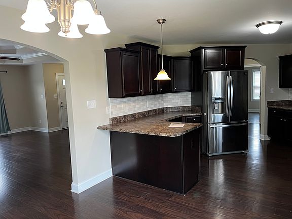 2nd image of 2724 Barbera Dr
