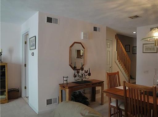 2nd image of 85 Trellis Dr