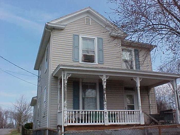 1st image of 2404 Kemper St