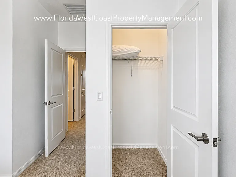 6394 Grandview Hill Ct — Photo 34