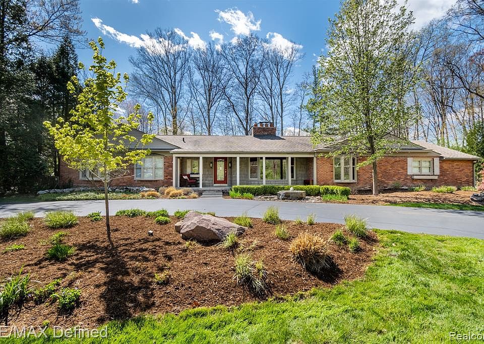1st image of 23170 Hickory Hollow Dr