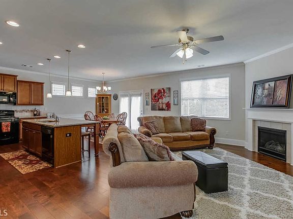 4th image of 6868 Big Sky Dr