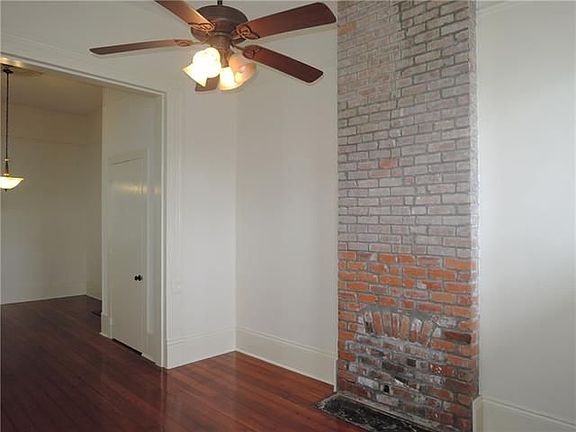 3rd image of 3433 Laurel St
