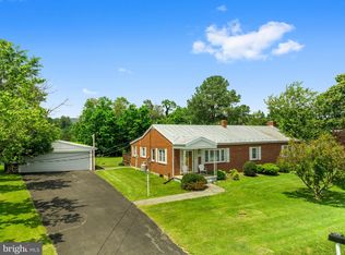 355 Copp Rd, Strasburg, VA 22657