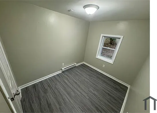 239 Lehigh Ave #G — Photo 3
