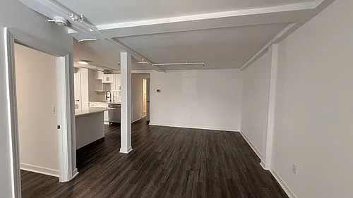 126 Dock St #3 Photo 1