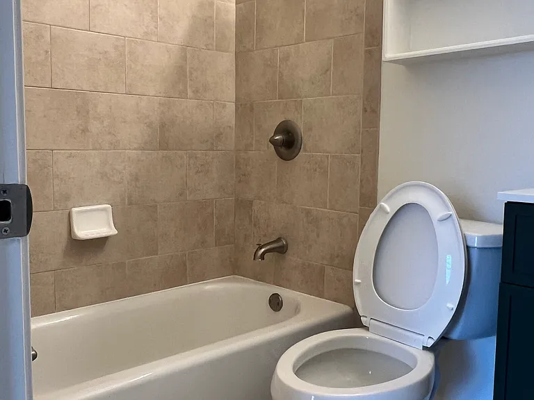 672 Grovewood Dr — Photo 8