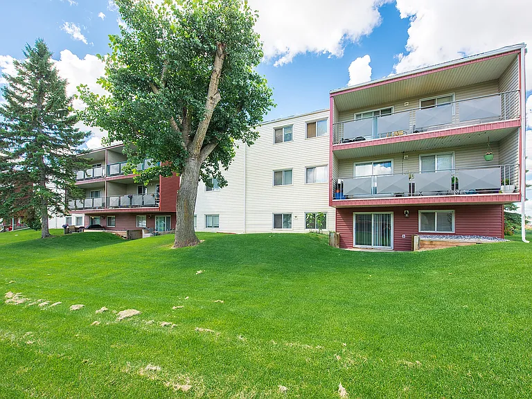 7180 A Parke Ave — Photo 14