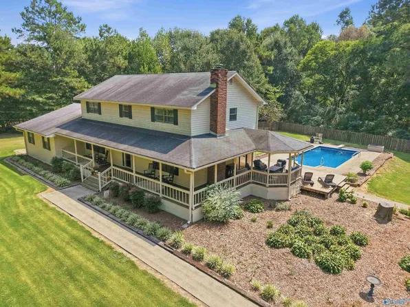 50 Benton Ln, Arab, AL 35016
