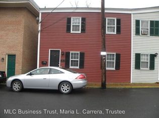 5 North St NE, Leesburg, VA 20176