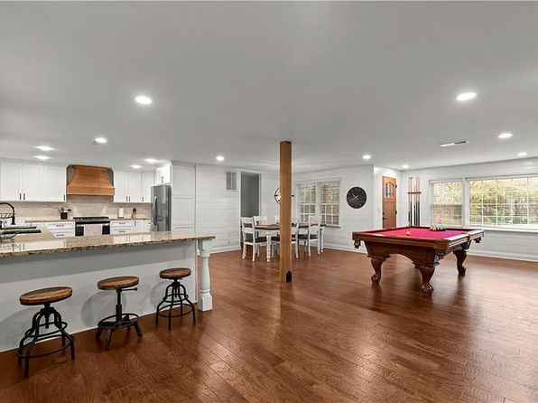 905 Liberty Hill Rd NE