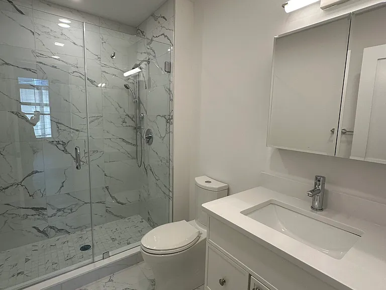 157 Everett St #306E — Photo 26
