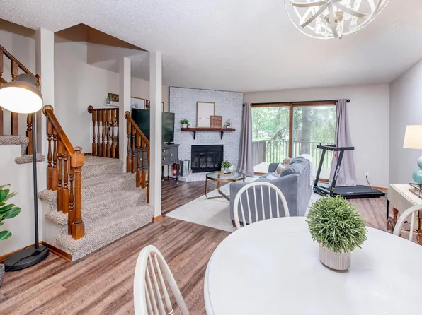 1883 County Road East E, White Bear Lake, MN 55110