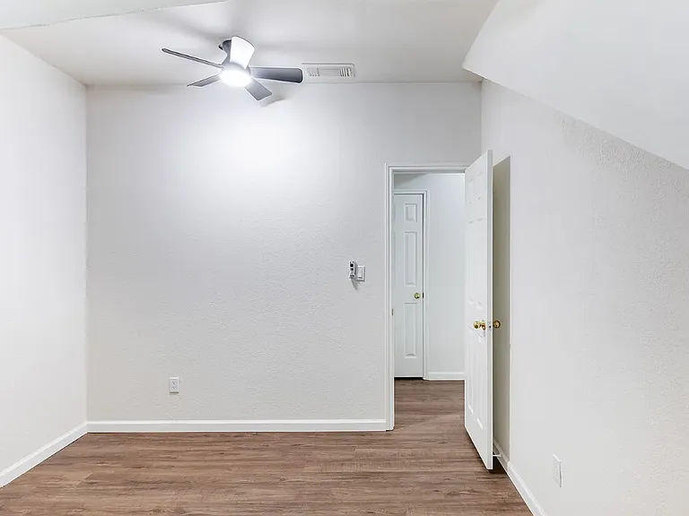 12680 Hillcrest Rd #4101 — Photo 12