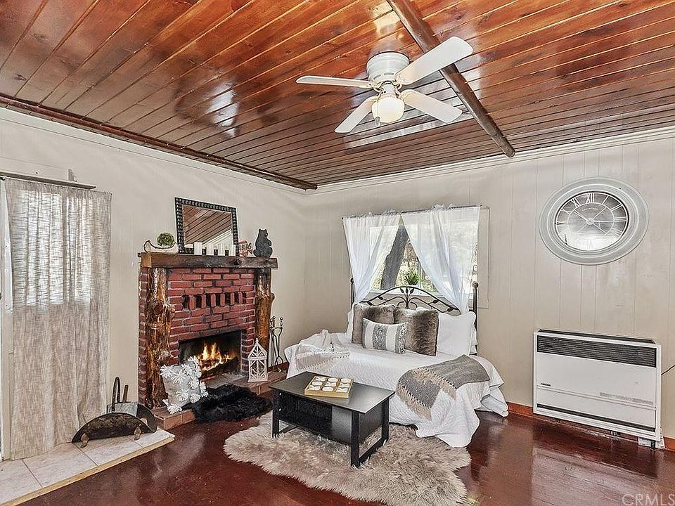 2nd image of 748 Moreno Ln