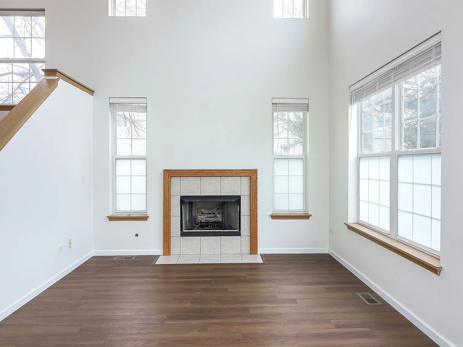 3 bed, 2.5 bath, $2,850 — Photo 3