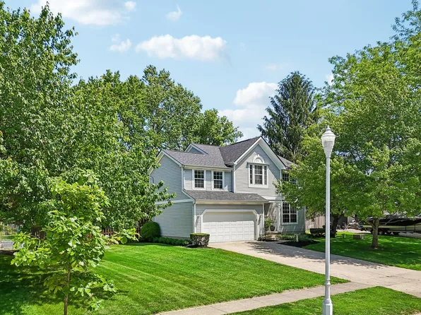 699 Ridenour Rd, Columbus, OH 43230