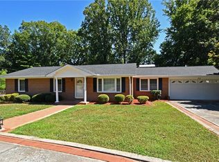 620 Petree Rd, Winston Salem, NC 27106