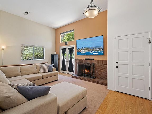 4th image of 1439 Summit Dr #1439