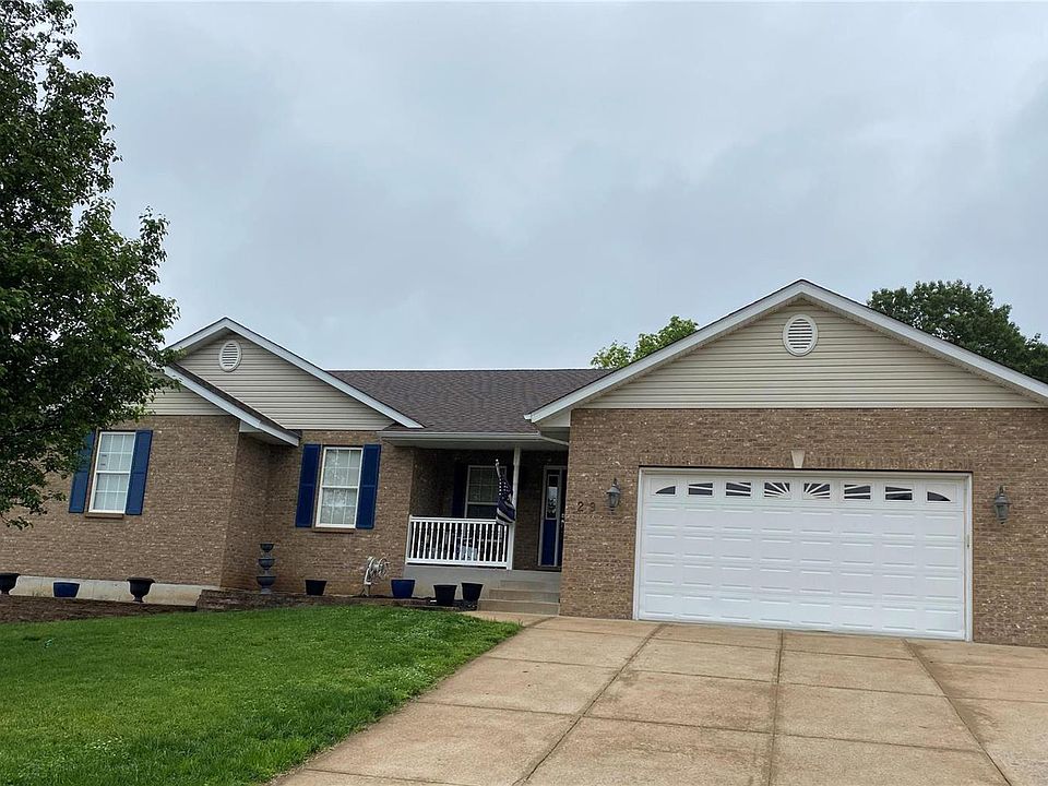 1st image of 29 Ashford Pl