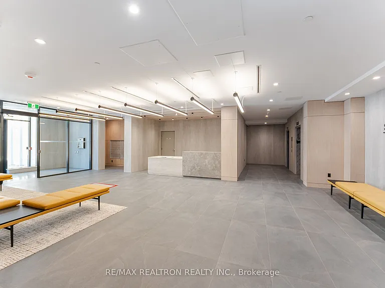 664 Spadina Ave #509 — Photo 20