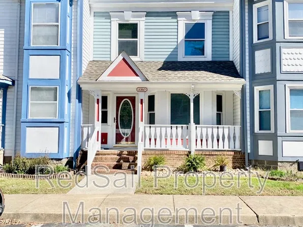 1060 Palmerton Dr, Newport News, VA 23602