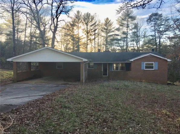 3755 Elledge Mill Rd, North Wilkesboro, NC 28659