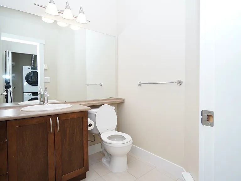 2388 Western Pkwy #411 — Photo 9