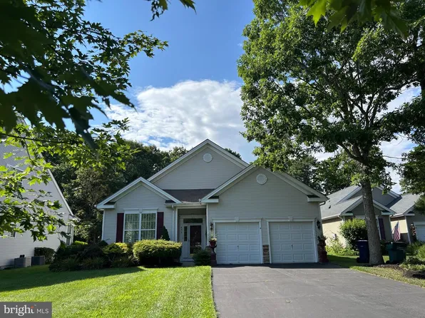459 Golf View Dr, Little Egg Harbor, NJ 08087