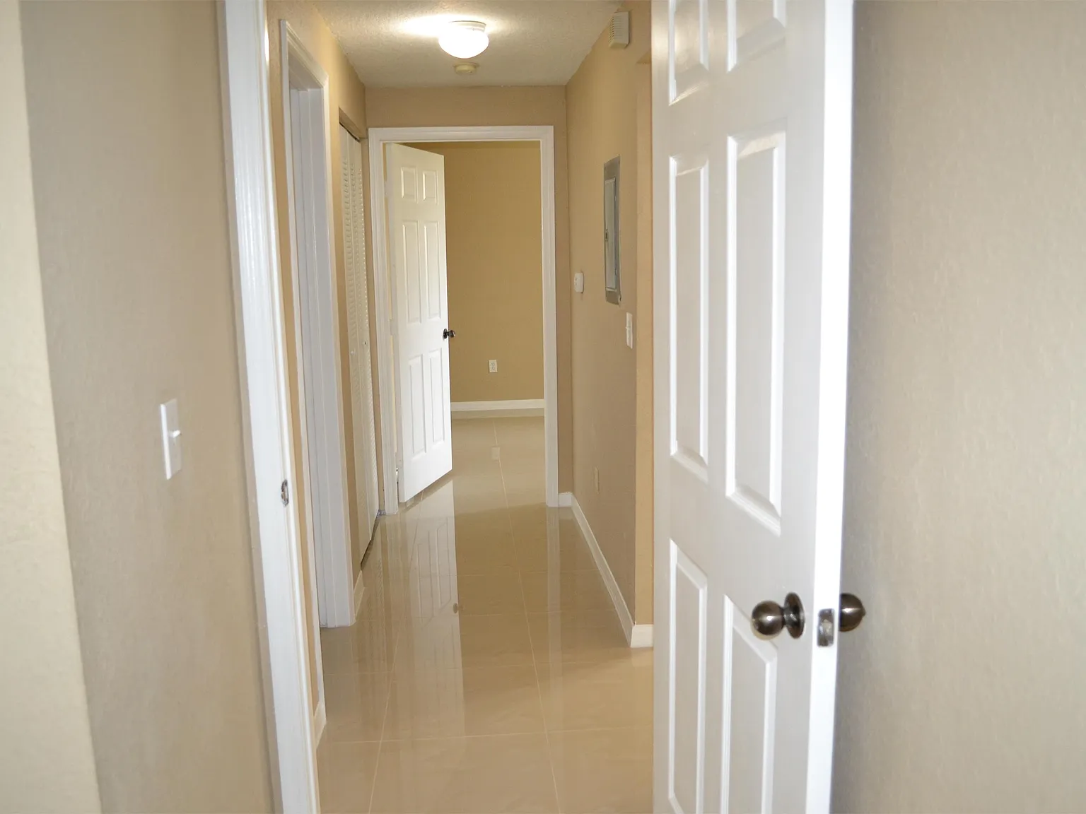 6368 Raleigh Street - Apto 1803 - Azur - 1 — Photo 2
