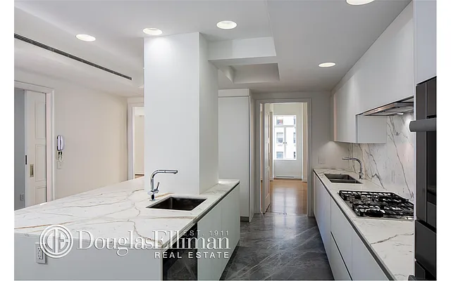 Rented by Douglas Elliman | media 49