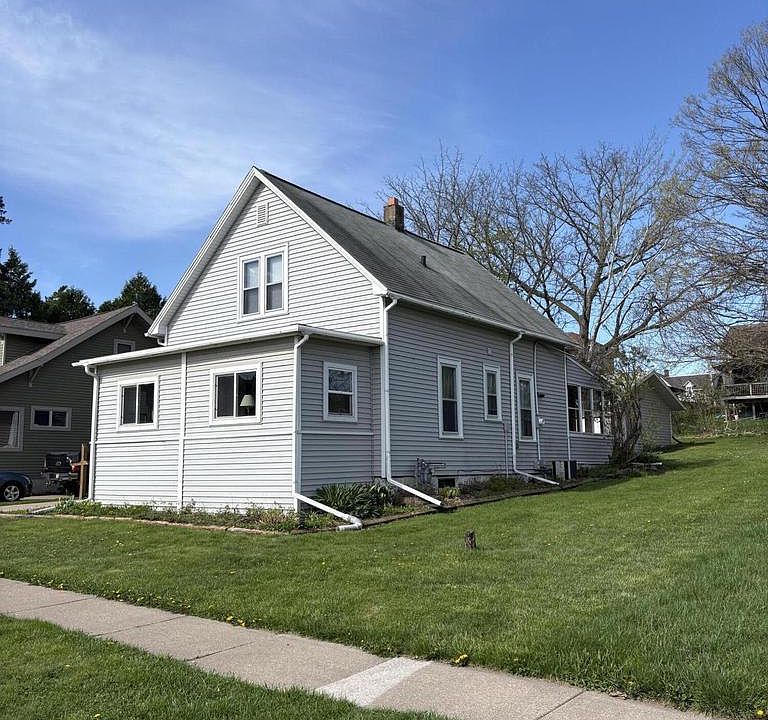 1st image of 316 N Rock AVENUE