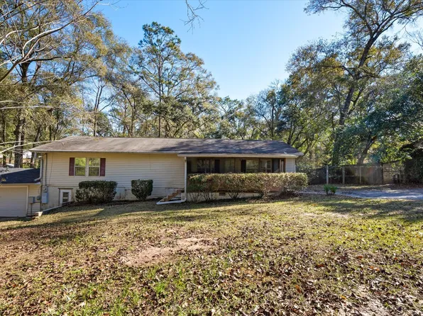 5375 Quimby Dr, Mobile, AL 36619