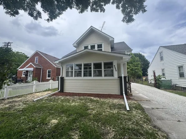2220 75th STREET, Kenosha, WI 53143