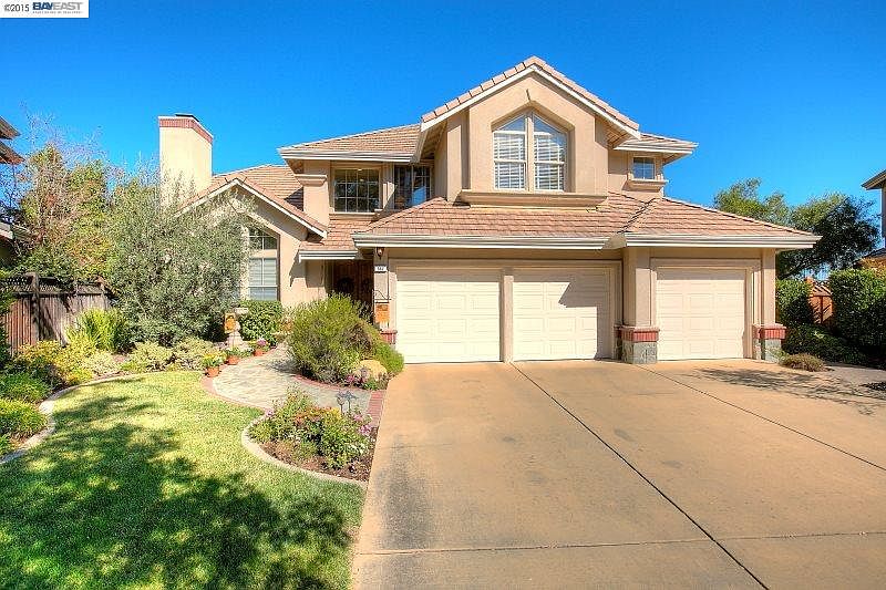 1st image of 582 Montori Ct