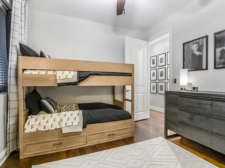 1507 W Cortez St #102 — Photo 16
