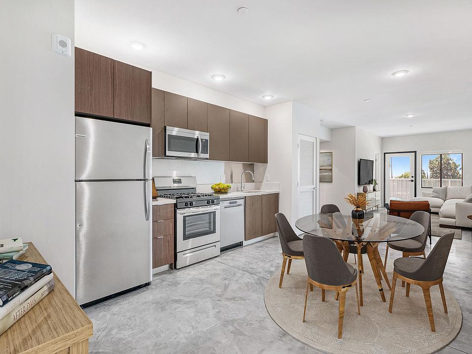 One Bedroom + Patio