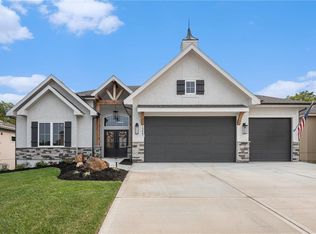 15447 W 168th Pl, Olathe, KS 66062