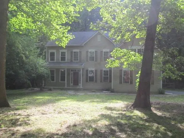39 Lahawa Dr, Downingtown, PA 19335