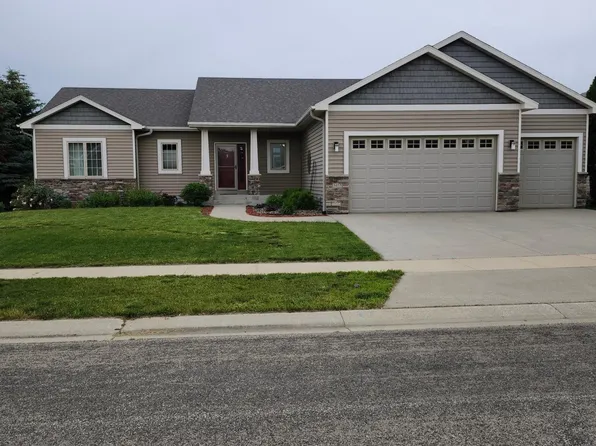 3453 Copper Point Ln NE, Rochester, MN 55906