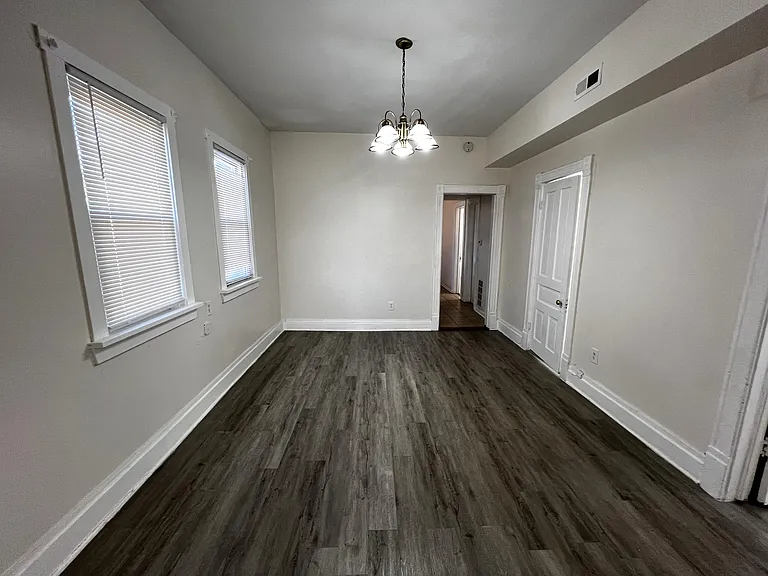 9613 S Ave N #2 — Photo 7