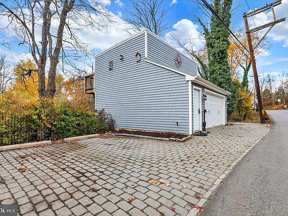 5th image of 60 Quarry Rd