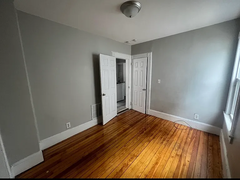 92 Carmel St #1 — Photo 7