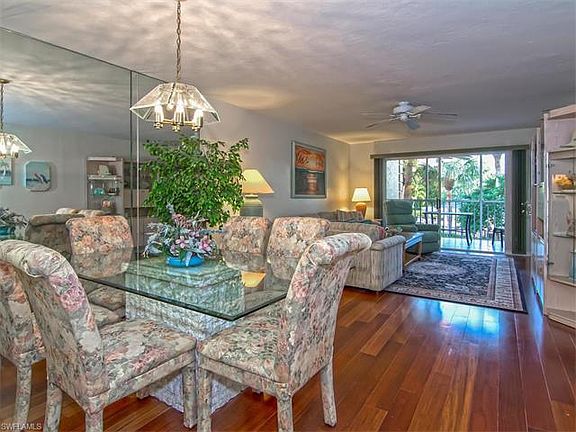 4th image of 360 Horse Creek Dr APT 207